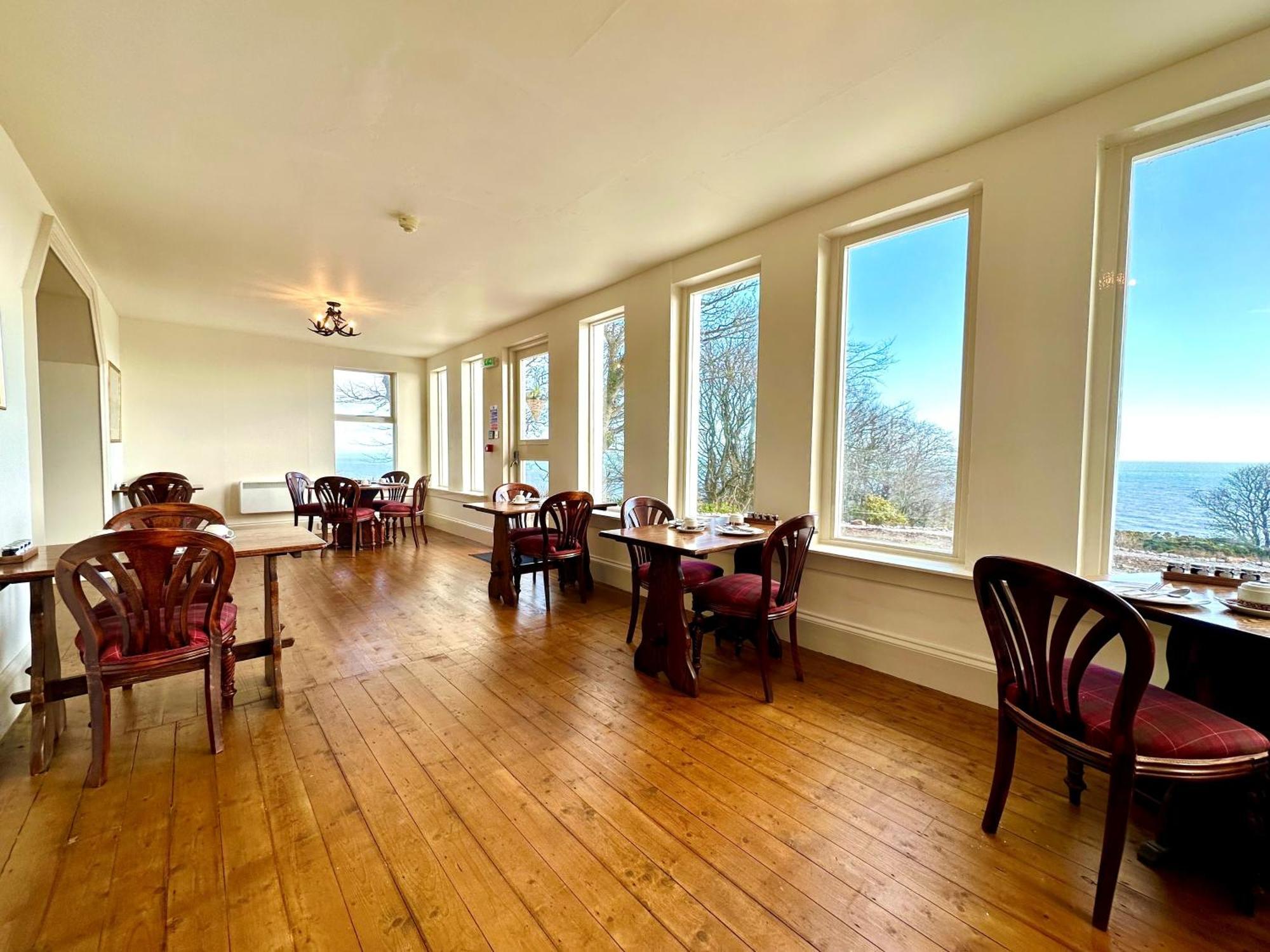 Отель Navidale House - Bed, Breakfast & Bar Хелмсдейл Экстерьер фото